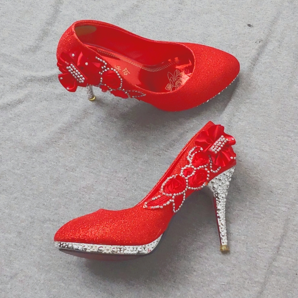 Super Sexy Red Sparkly High Heels * Size 40 ๐ - Picture 5 of 9
